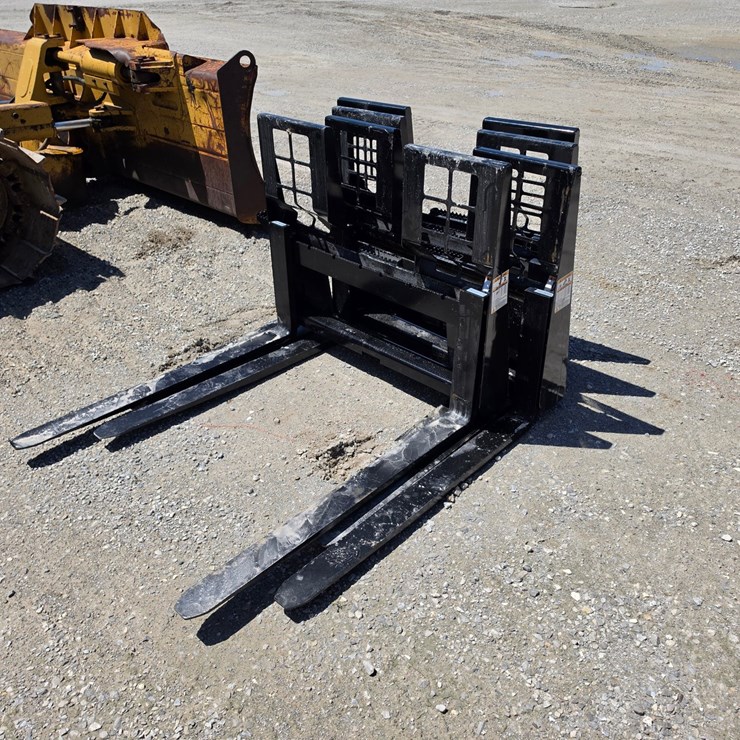 #205405 • New WT Pallet Forks