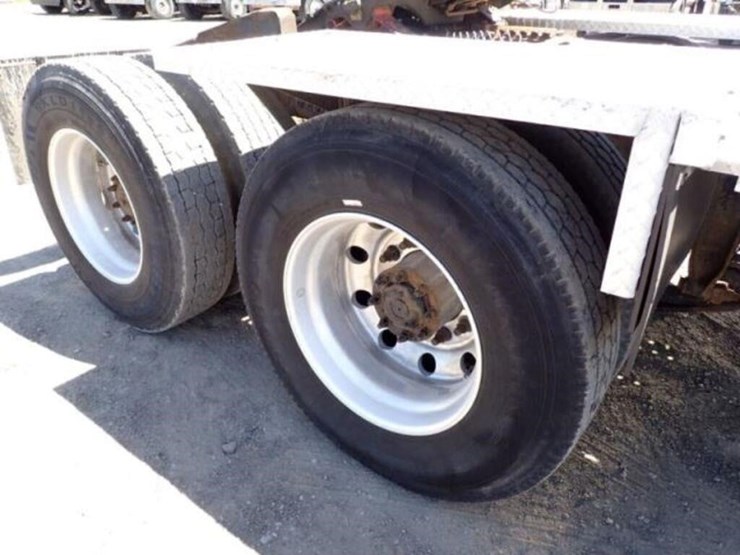 2018-freightliner-coronado-122-image-59