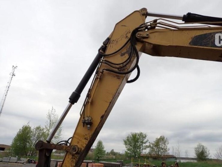 2013-caterpillar-321d-lcr-image-28