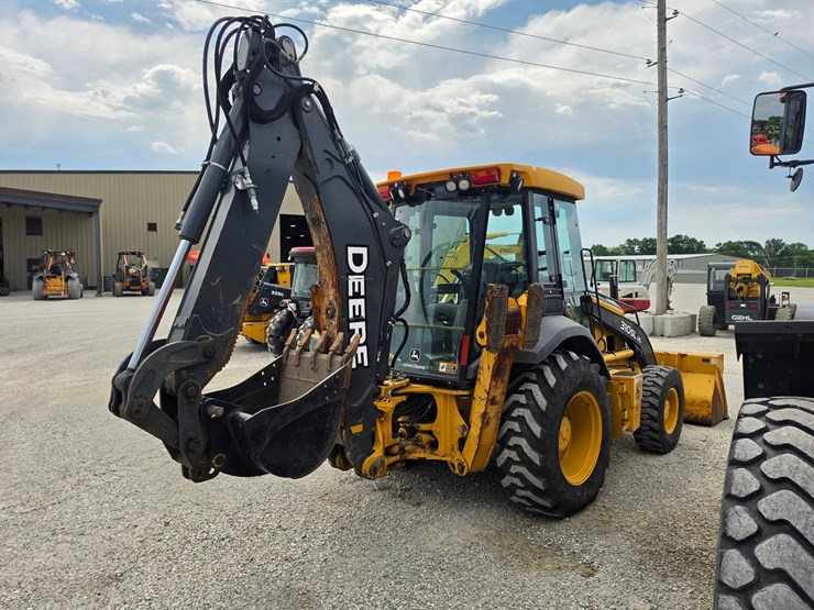 2016-deere-310sl-hl-image-20