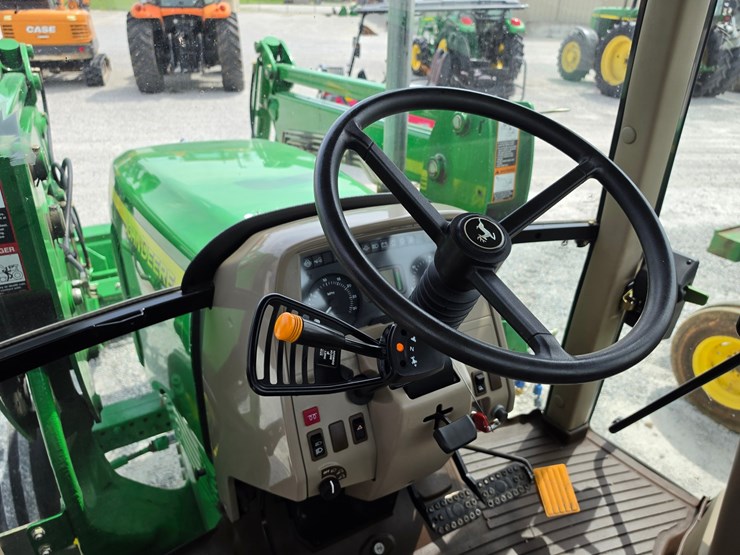 2007-john-deere-6415-image-21
