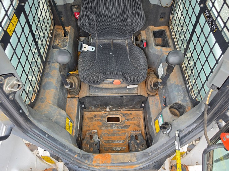 2021-bobcat-t66-image-9