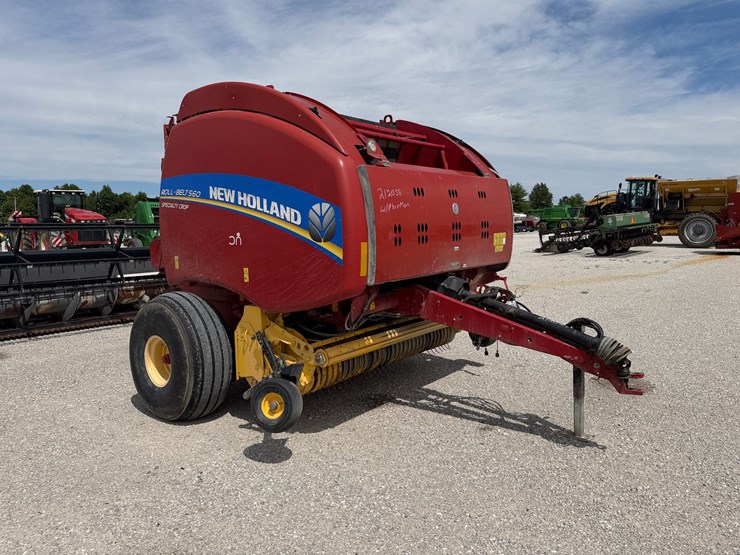 2014-new-holland-roll-belt-560-image-1