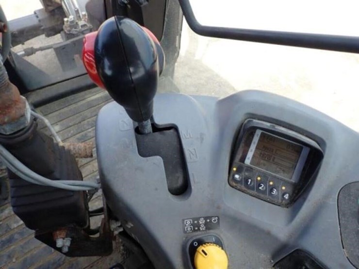 2016-kubota-m6-141-image-16