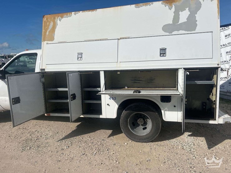 2008-ford-f-350-knapheide-kuv-enclosed-service-truck-image-18