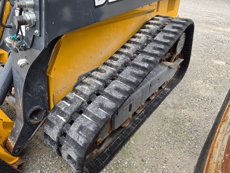 2023-deere-325g-image-23