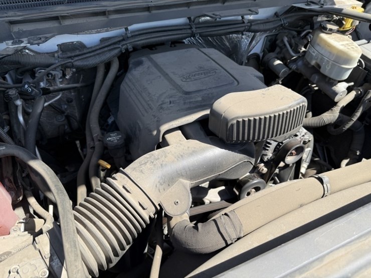 2016-gmc-sierra-2500-image-9
