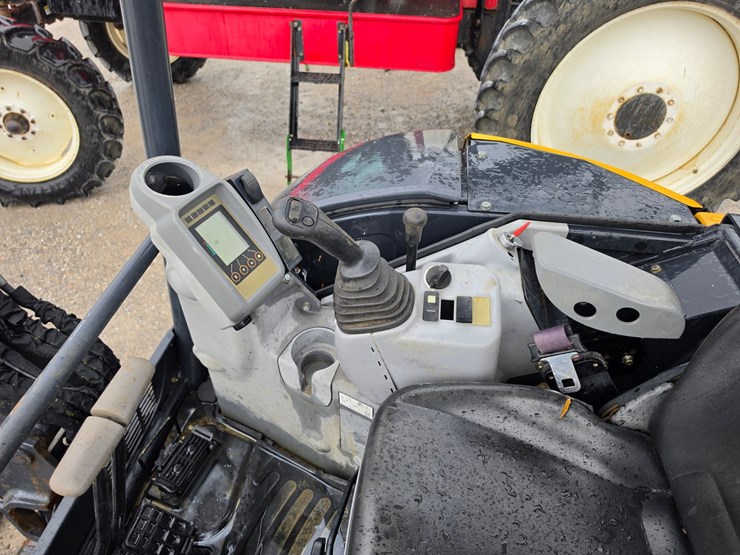 2020-deere-35g-image-9