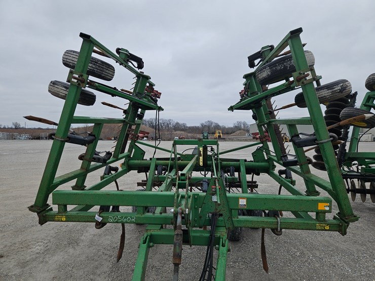 1998-john-deere-680-image-3