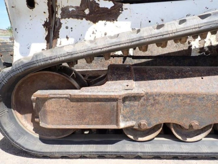 2015-bobcat-t550-image-31