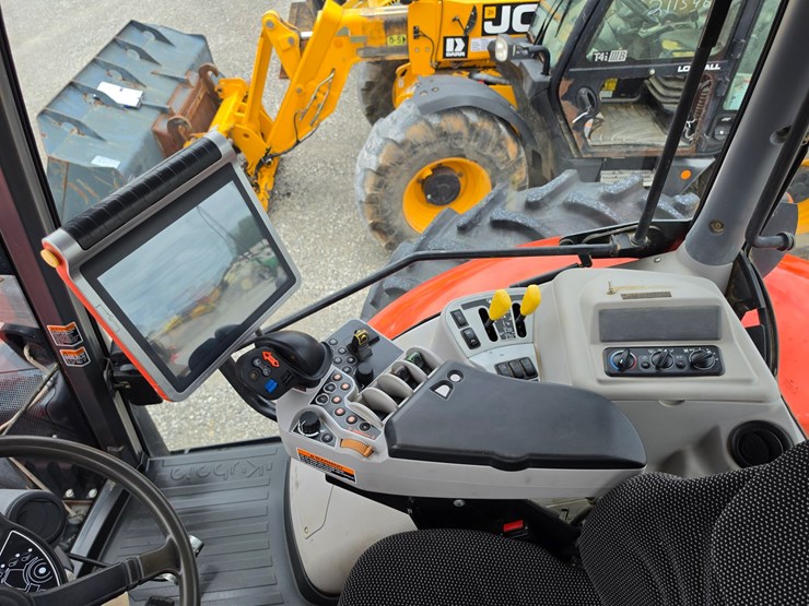 2015-kubota-m7-171-image-15