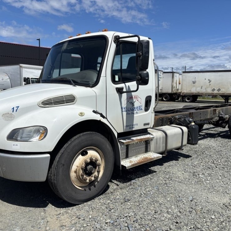 2012 Freightliner M2 S/A Cab & Chassis