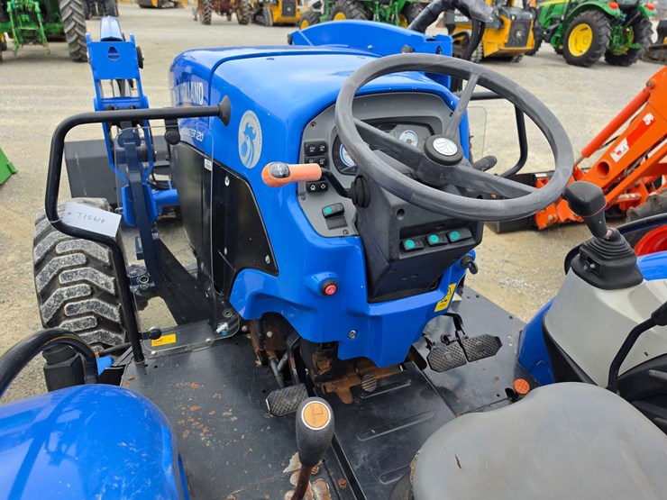 2020-new-holland-workmaster-120-image-19