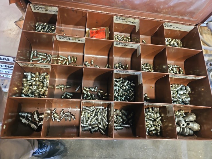 bolt-bins-with-contents,-image-7