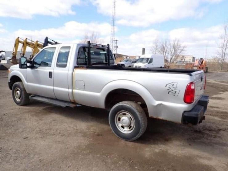 2013-ford-f250-xl-image-7