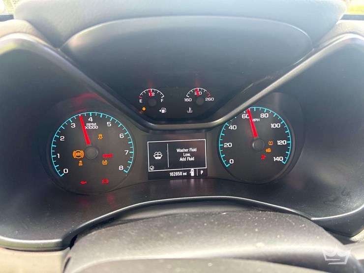 2019-chevrolet-colorado-image-8