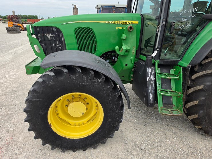 2003-john-deere-7520-image-4