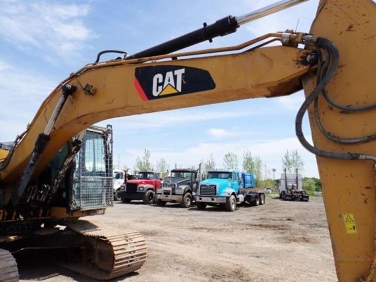 2014-caterpillar-320el-image-28