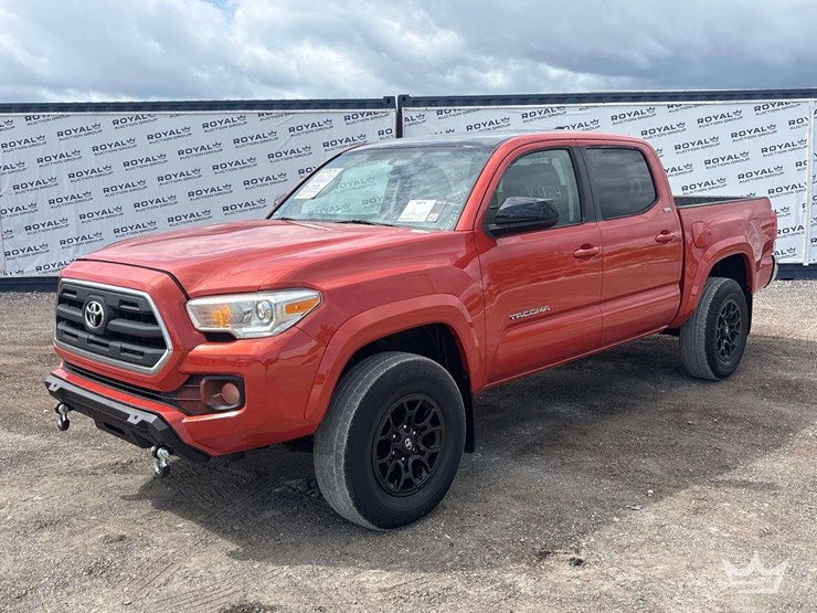 2017-toyota-tacoma-image-1