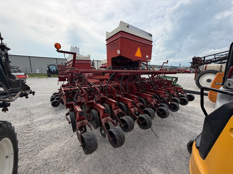 case-ih-955-image-11