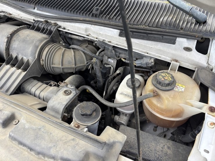 2012-ford-e350-image-15