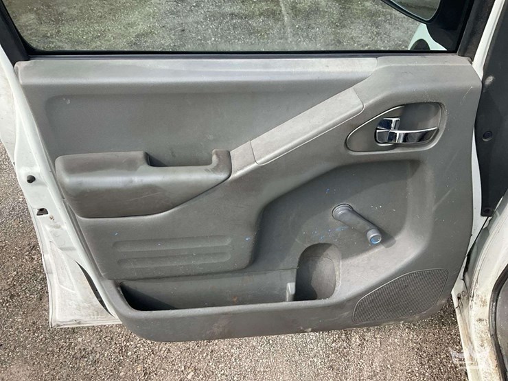 2018-nissan-frontier-image-11
