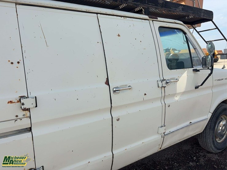 1990-ford-e350-image-38