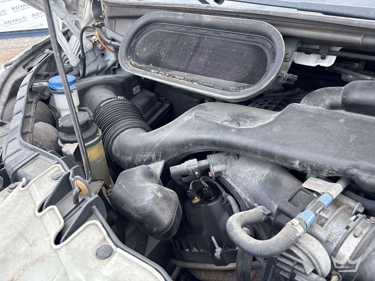 2018-ford-transit-image-7