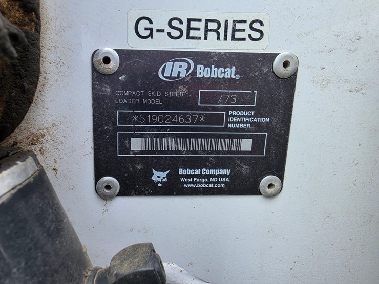 2002-bobcat-773g-image-22