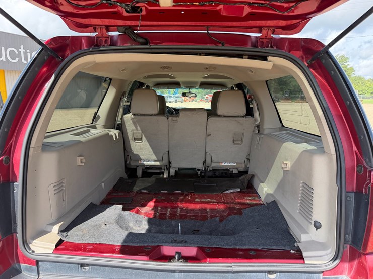 2013-ford-expedition-image-6