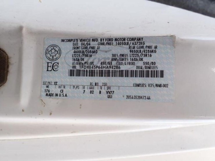 2004-ford-e450-image-9