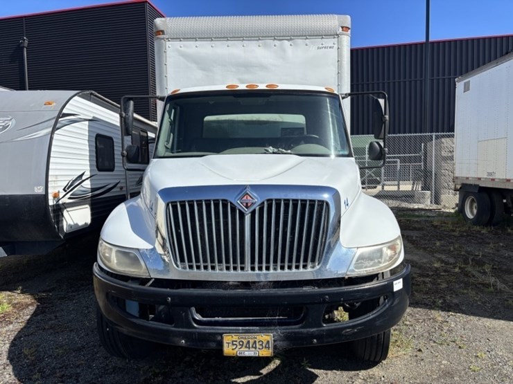 2012-international-durastar-4300-image-4