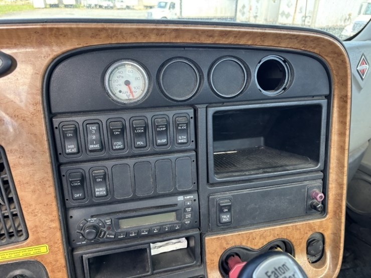 2009-international-prostar-image-18