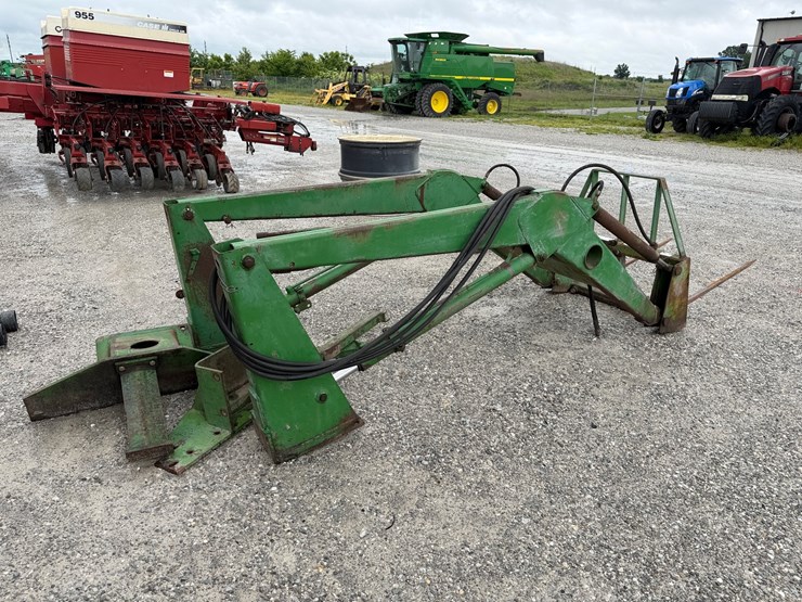 john-deere-158-image-5