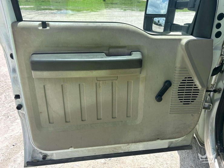 2008-ford-f-350-kanpheide-kuv-enclosed-service-truck-image-11