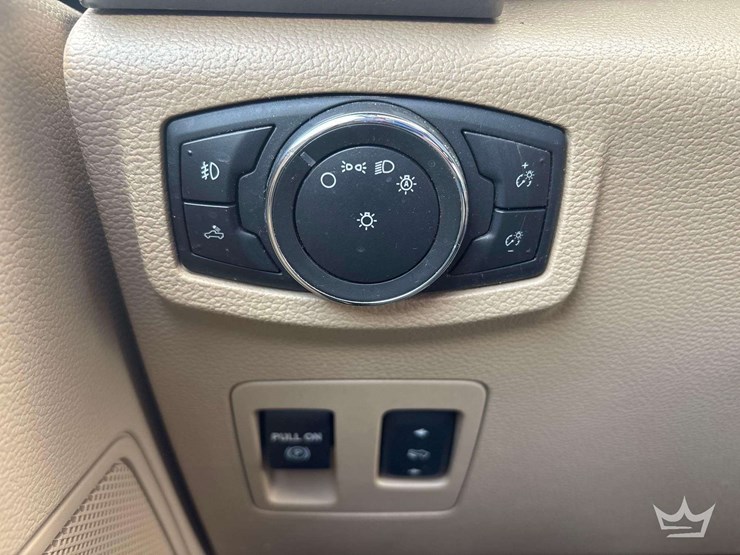 2016-ford-f150-image-13