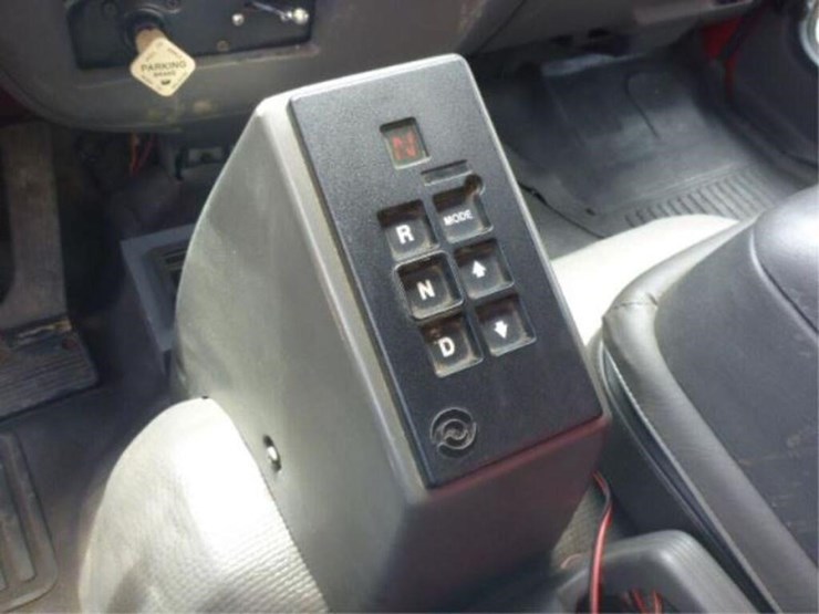 2005-gmc-t8500-image-15