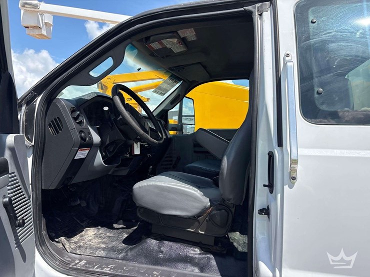 2016-ford-f750-image-21