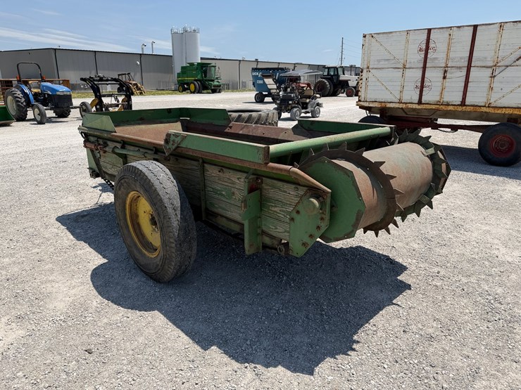john-deere-34-image-6