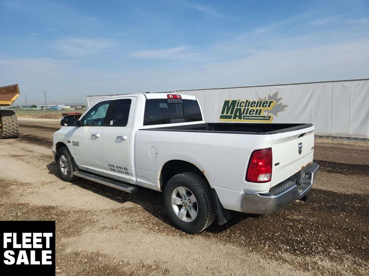 2014-dodge-1500-image-3