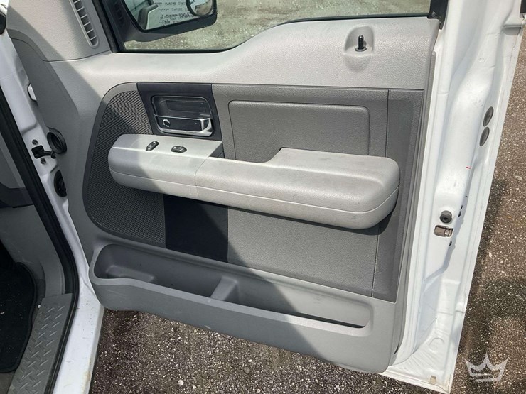 2006-ford-f150-image-23
