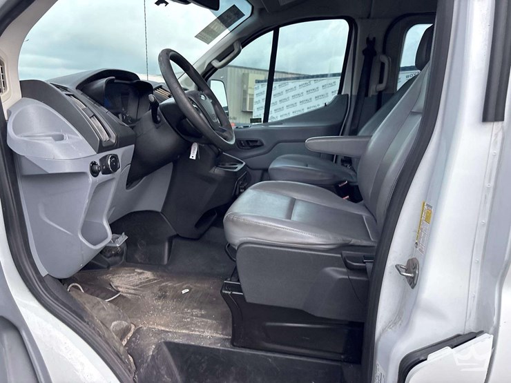 2018-ford-transit-image-17