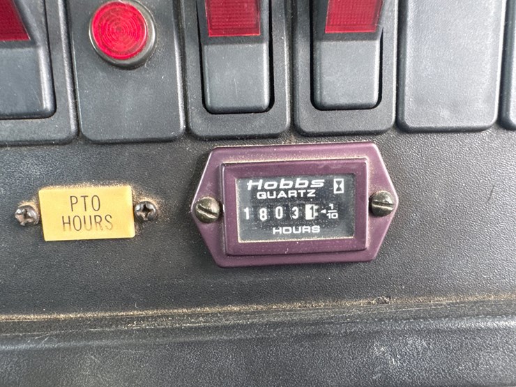 2004-international-durastar-4300-image-30