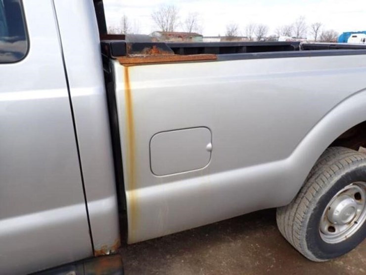 2013-ford-f250-xl-image-31