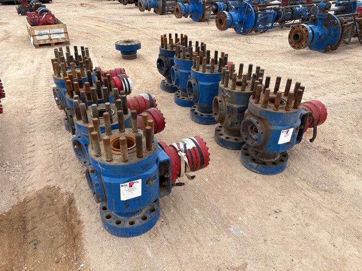 (10x$)-5”-15k-hydraulic-ball-valves-image-2