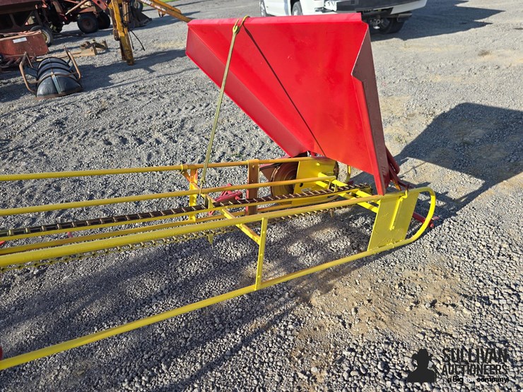 new-holland-132-image-17