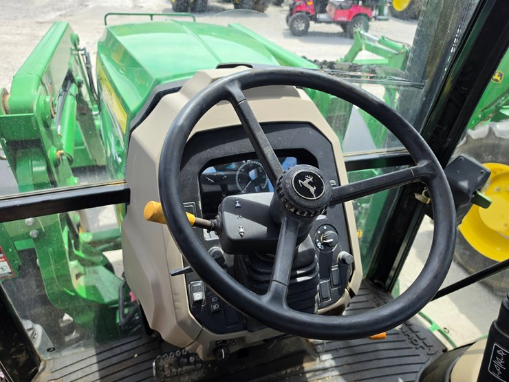 2013-john-deere-6140d-image-20