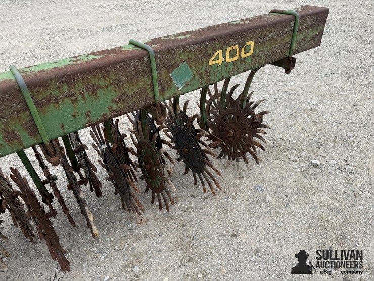 john-deere-400-image-15
