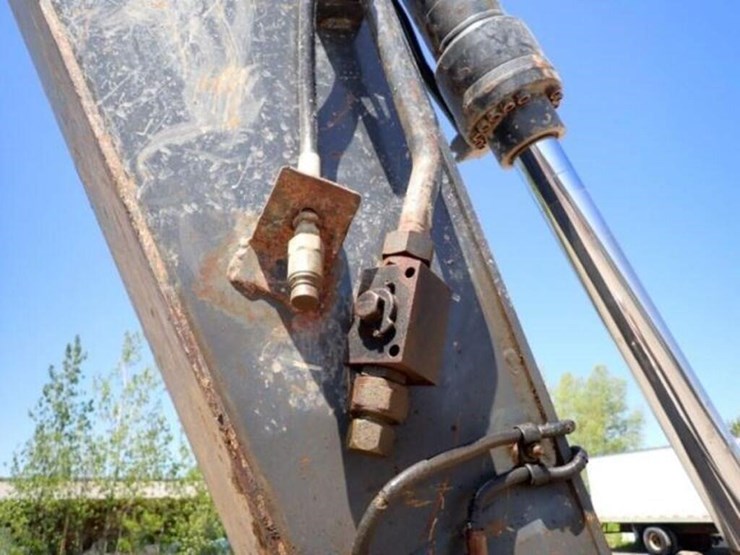 2012-deere-290g-lc-image-29