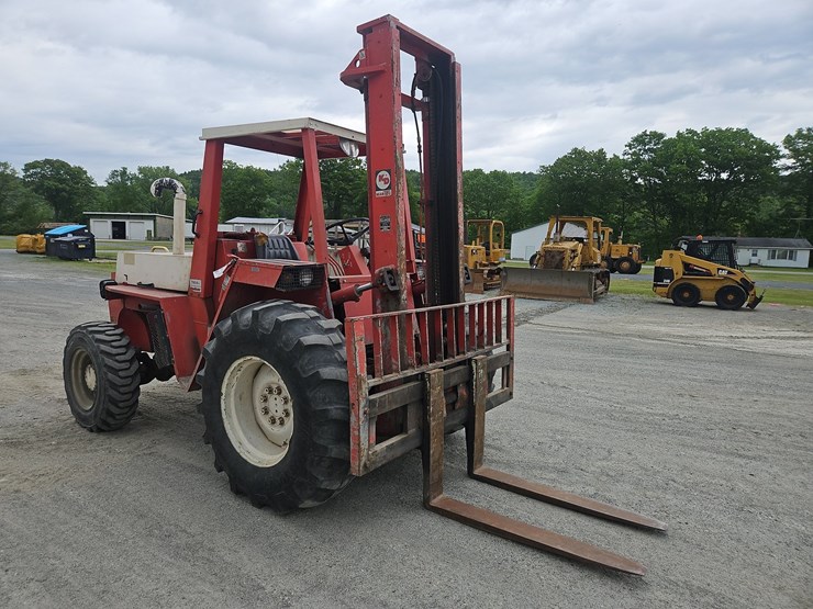 1986-manitou-t604tc-rough-terrain-forklift-image-7